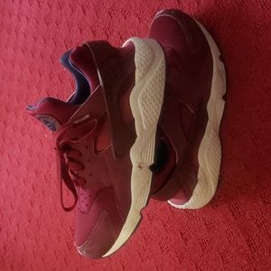 Air Huarache by Nike